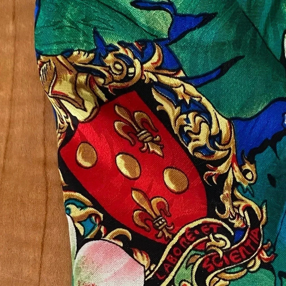 Diane Freis Vintage 80s Floral Silk Blouse With Gold Buttons - Picture 8 of 10